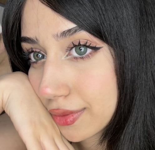 لنز سبز مردمک ریز